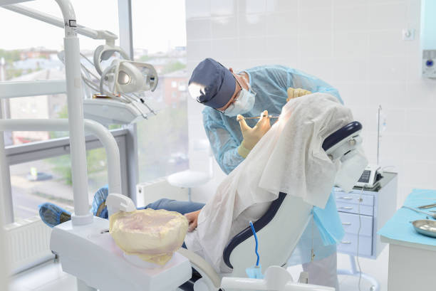 Best Cracked Tooth Emergency Dentist  in Crafton, PA